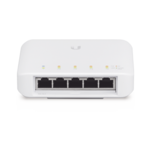 Switch UniFi FLEX de 5 puertos para semi-exterior IP55 (1 x PoE de entrada 802.3af|at|bt y 4 puertos PoE de salida 802.3af)
