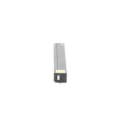 PDU Básico para Distribución de Energía, Enchufe de Entrada NEMA 5-15P, Con 12 Contactos NEMA 5-20R, Instalación Horizontal de 19in, 1UR, 15 Amp, 120 Vca - Image 3