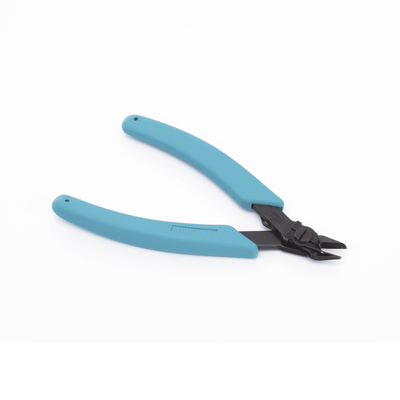Pinzas de Precisión | Corte de Cable o Alambre | Hasta 14 AWG (1.8 mm) | Mango Antideslizante | Cumple RoHS - Image 2